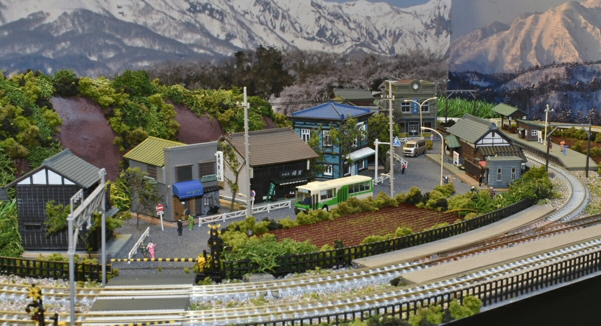 楽天市場】「送料無料」鉄道模型ジオラマレイアウトNゲージ用複線[90cm