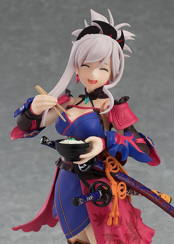 figma セイバー/宮本武蔵｜グッドスマイルカンパニー公式ショップ