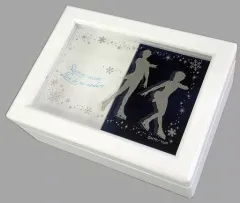 2026年最新】ユーリ!!! on ice オルゴールの人気アイテム - メルカリ