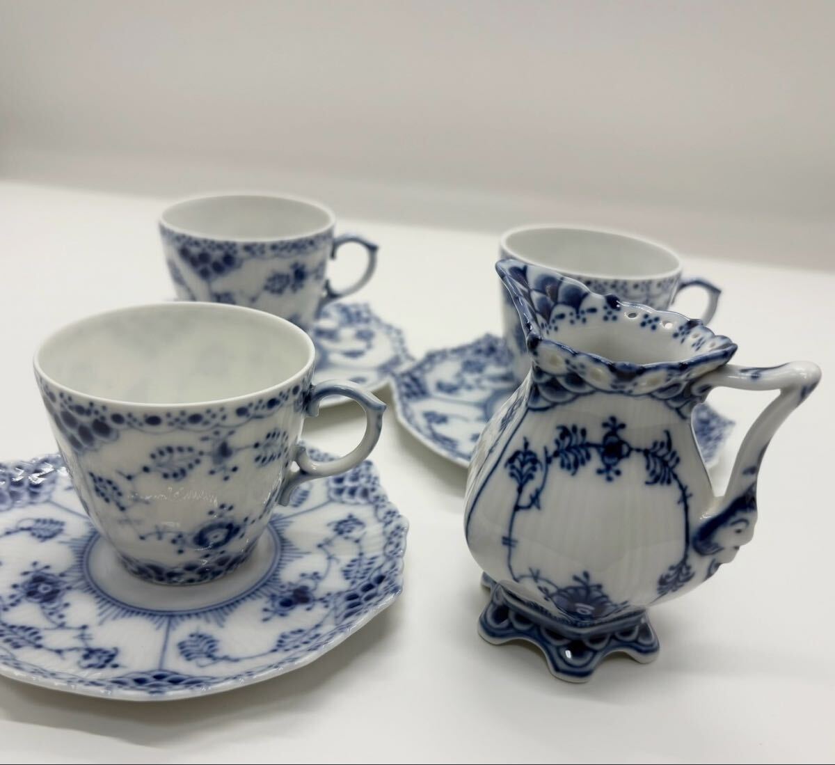 Yahoo!オークション -「ロイヤルコペンハーゲンブルーフルーテッド」の