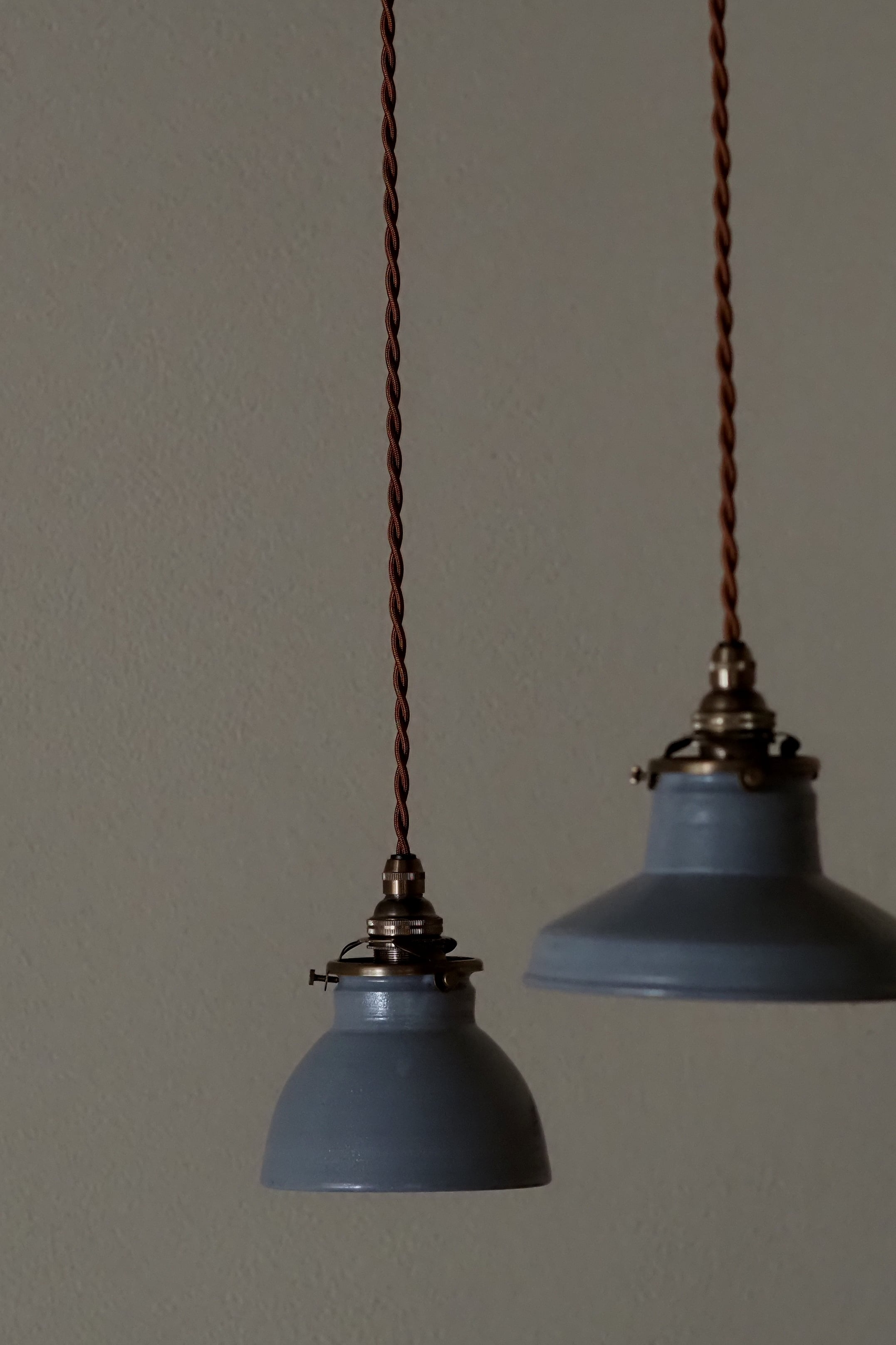 伊藤環 37. gris業務型ランプシェード | 陶屋なづな