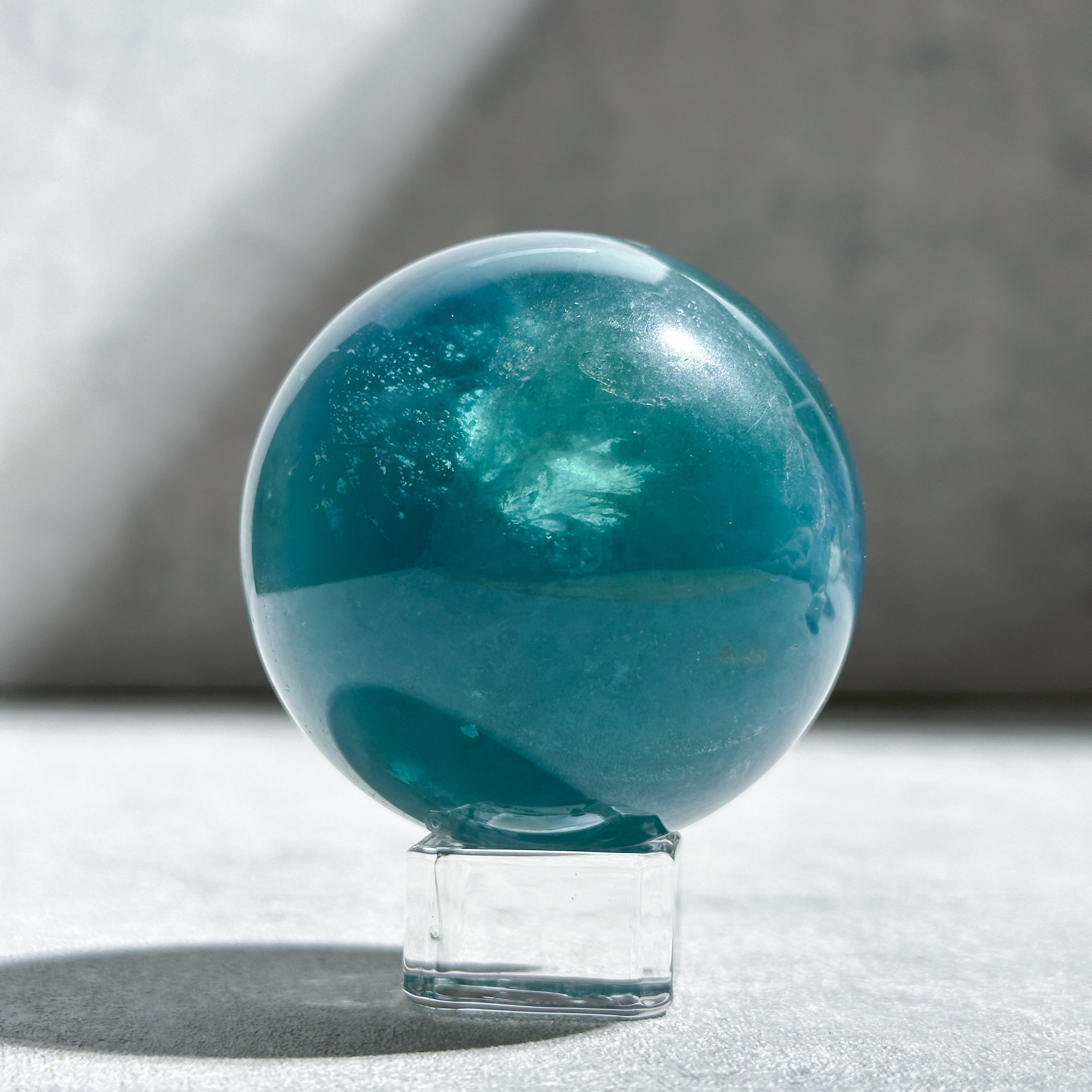 ブルーフローライト スフィア（丸玉）33◇ Blue Fluorite ◇天然石