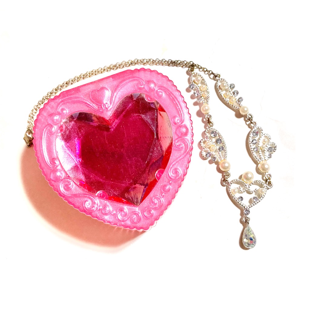 プリンセスジュエルボックス - 魔女っ子おもちゃや可愛い物に執着する