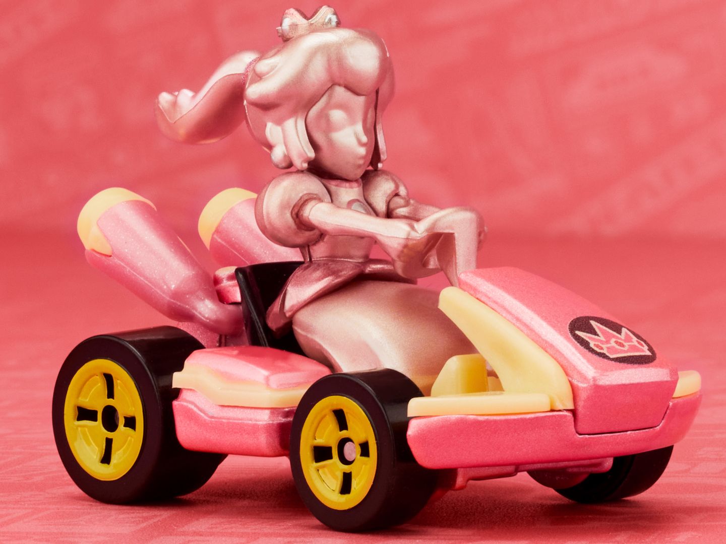 Hot Wheels Mario Kart gets 100% more bling with Pink Gold Peach