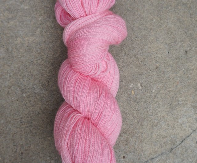 手染めのレース糸。ピンク（BFL） - ショップ Rita617 編み物/刺繍