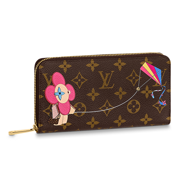 Style 01 | Louis Vuitton Bonjour, Vivienne! メゾンのマスコットと