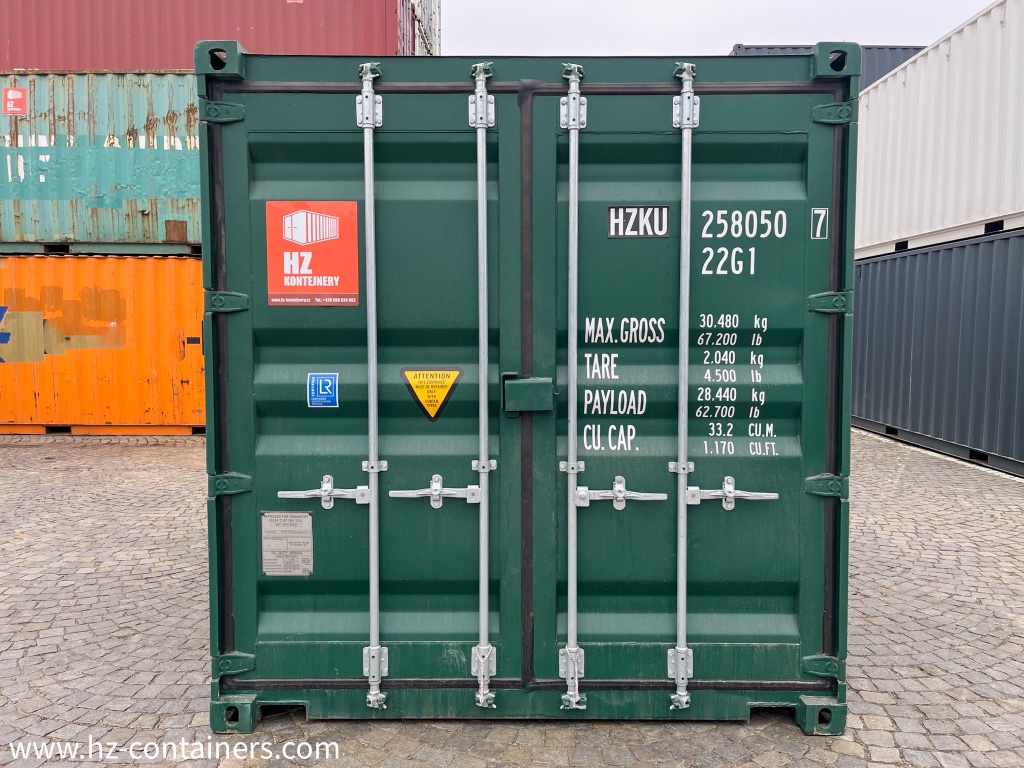 20' green storage container, ideal for hunting, HZKU 258 050-7