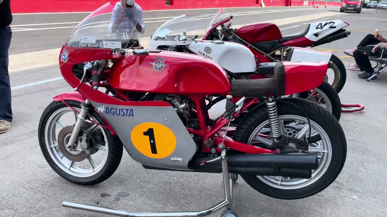 Classic Motorcycles: Original 1974 MV Agusta 500cc 4 clip 2 - YouTube