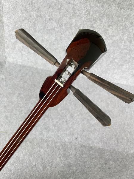 与那城型 黒檀（カミゲン） - 沖縄三線工房直送 「比屋根三味線製作所」