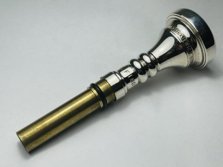 マーシンキウィッツ トランペット用マウスピース E13＊C.FINDLEY