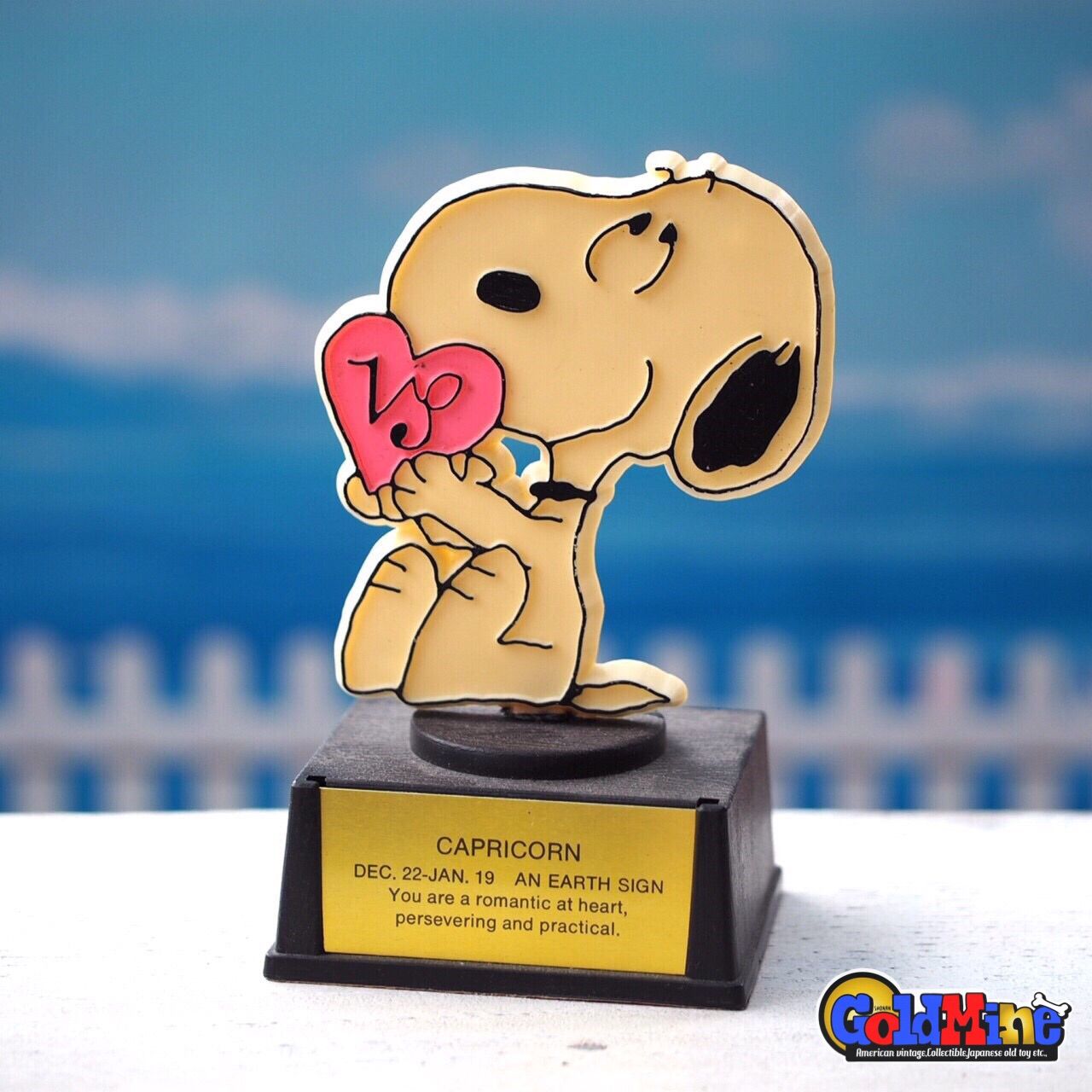 スヌーピートロフィー AVIVA SNOOPY スヌーピー メッセージトロフィー