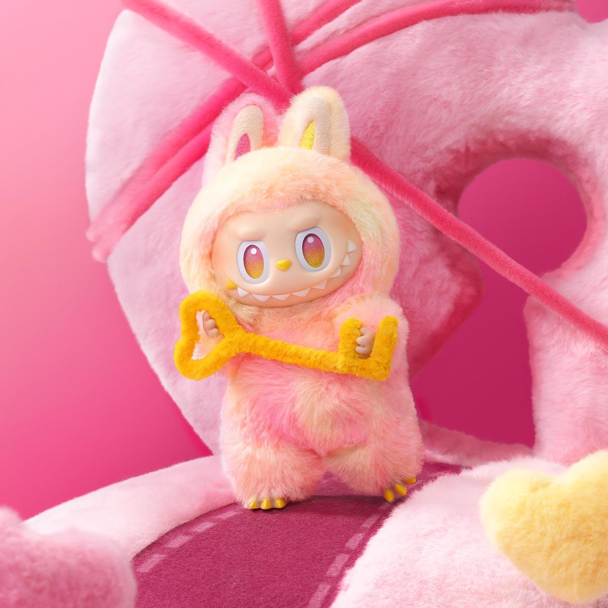 THE MONSTERS Big into Energy Series-Vinyl Plush Pendant Blind Box