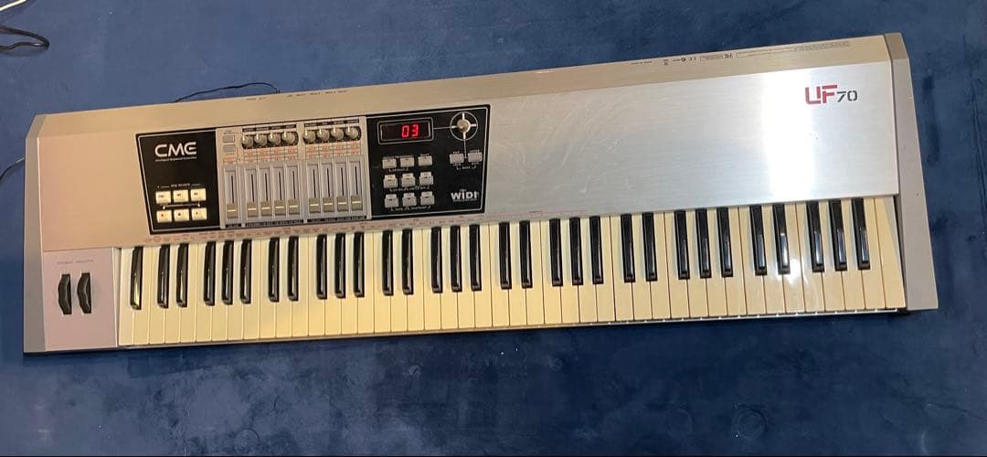 CME UF70 Classic 76鍵 キーボード CME UF70 Classic B-Stock: Good Match For Your Music Taste?