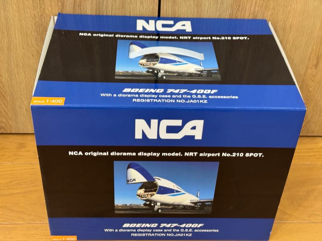日本貨物航空 747-400F 成田空港ジオラマセット スケール1/400 NCA B747-400F型 成田空港 210番スポット ジオラマセット - メルカリ
