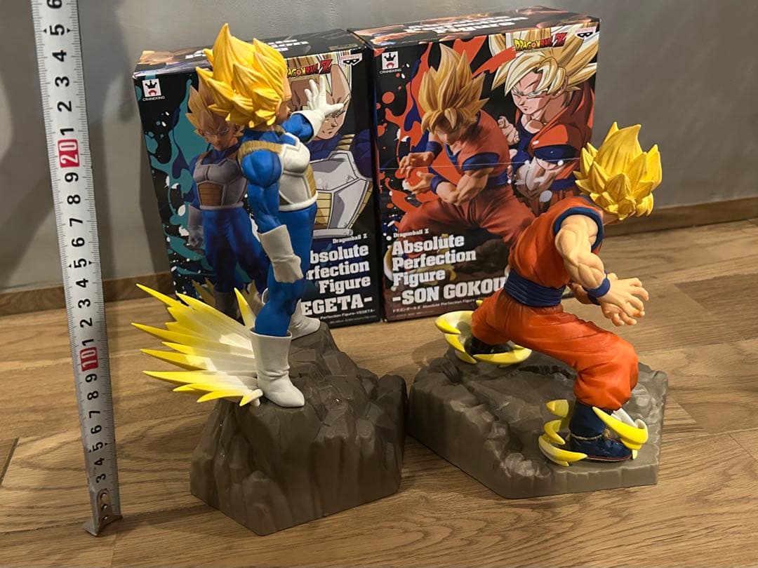 ドラゴンボールZ ベジータ 悟空 2体セット フィギュア 箱付き - メルカリ