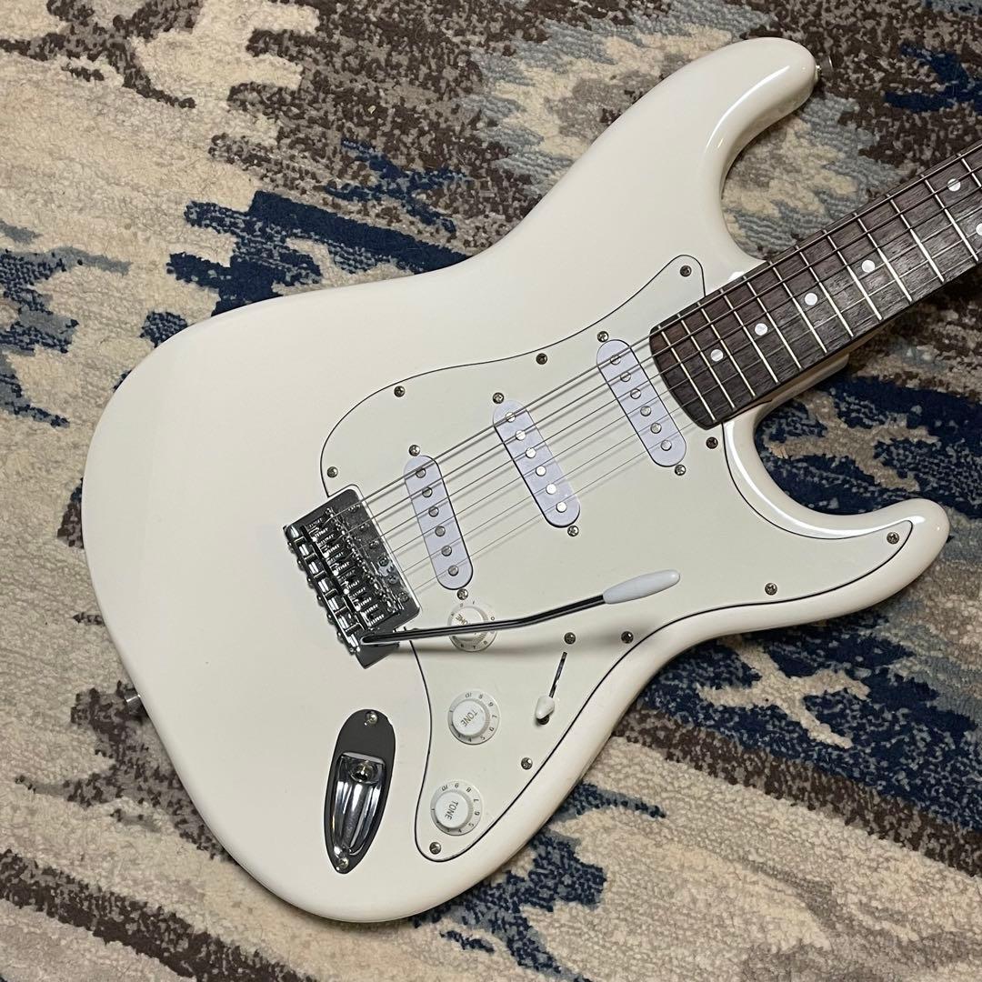 ノーブランド Fender Stratocaster スタイル Fender Vintera II '70s Stratocaster Electric Guitar, Maple