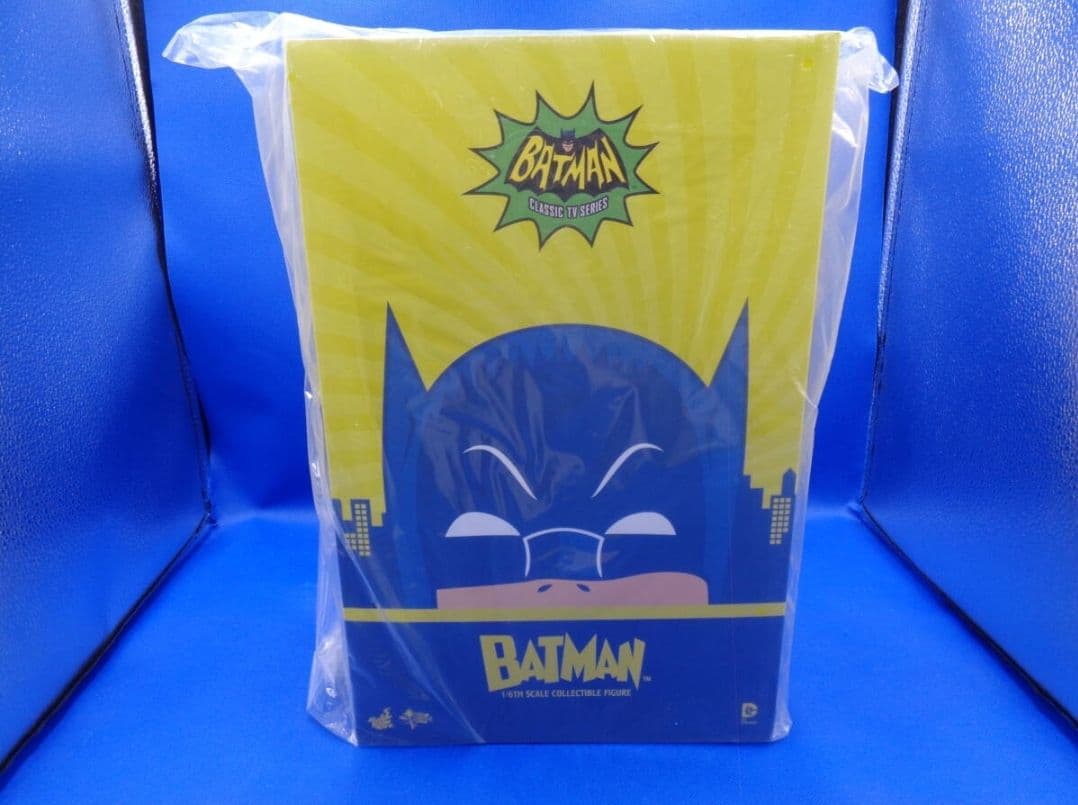 ホットトイズ バットマン(1966年TVシリーズ) 1/6 Amazon.co.jp: ムービー・マスターピース バットマン 1966年TVシリーズ