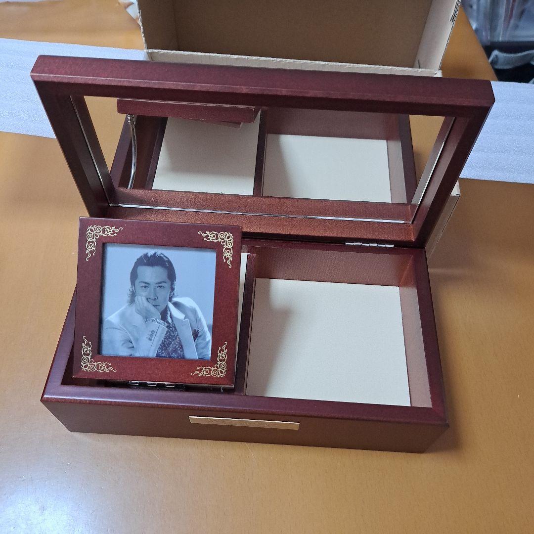 徳永英明 20th オルゴール付 ジュエリーボックス FC限定 Amazon.co.jp: 一期一会 徳永英明15周年 スペシャルメモリアルボックス