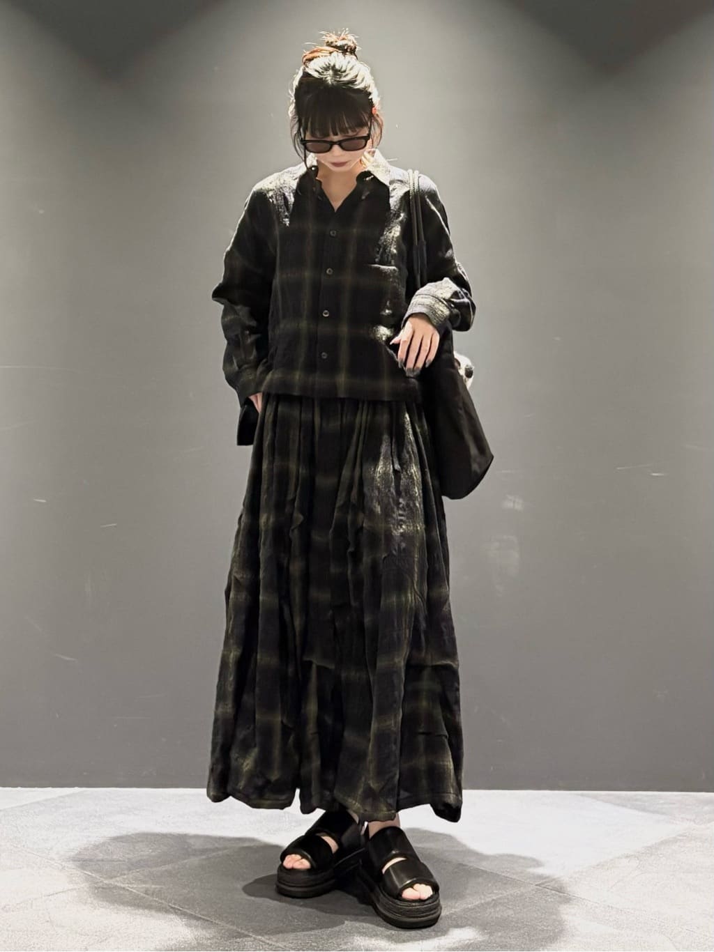 STAFF STYLING｜THE SHOP YOHJI YAMAMOTO